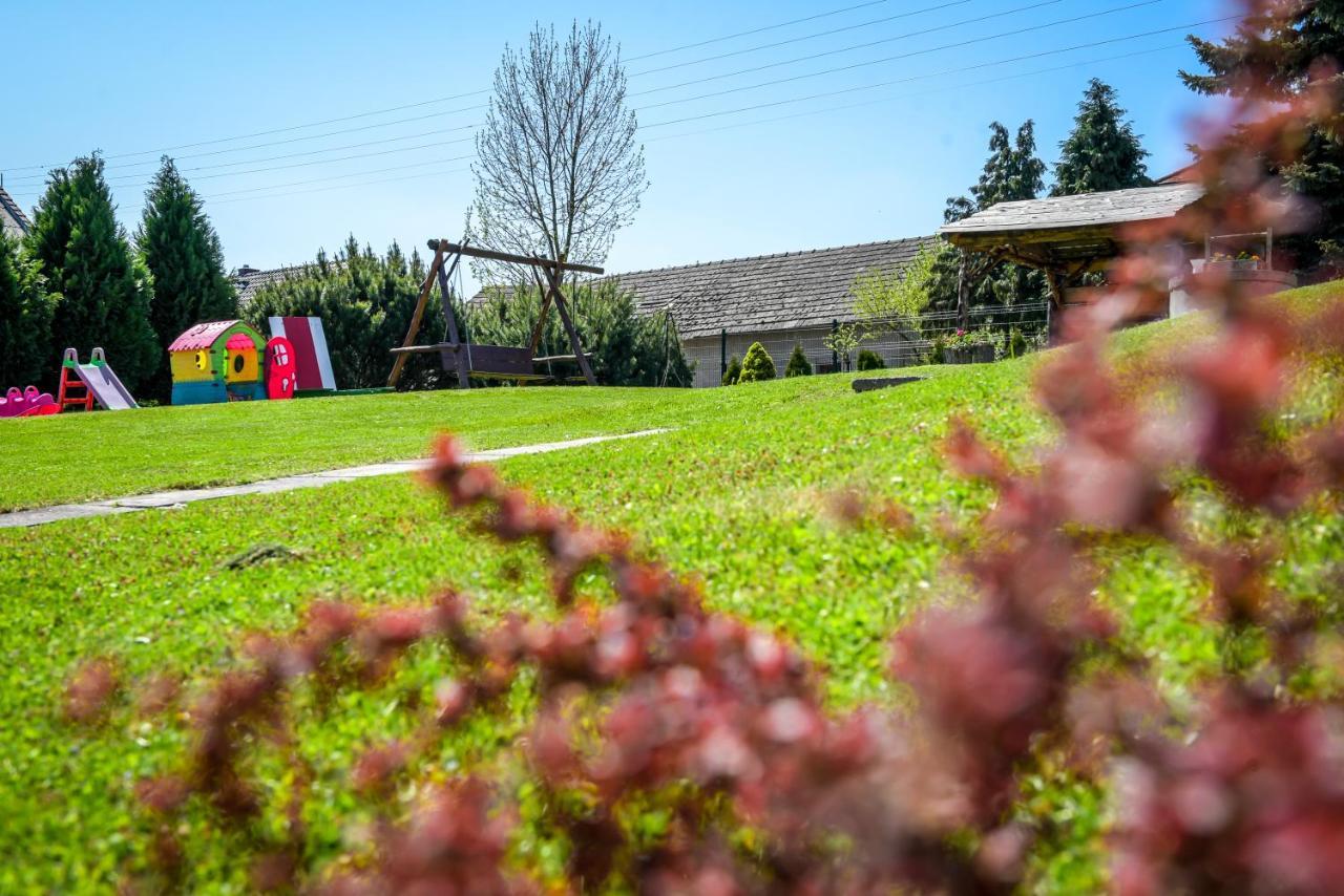 Pokoje Kama Villa Zator Exterior foto